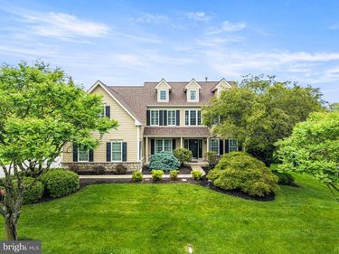 4 FAIRWIND LANE, EXTON, PA 19341