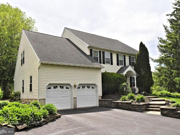 105 PAULINE CIRCLE, LANSDALE, PA 19446