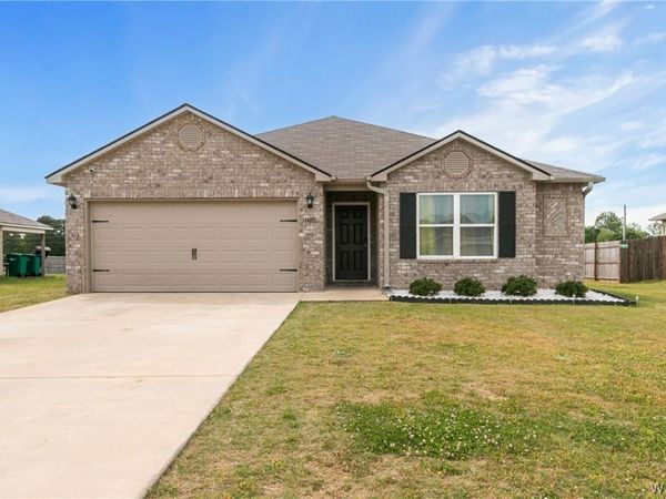 14181 King Arthur Court, Tuscaloosa, AL 35405