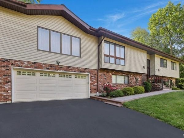 5 Shagbark Court, New City, NY 10956