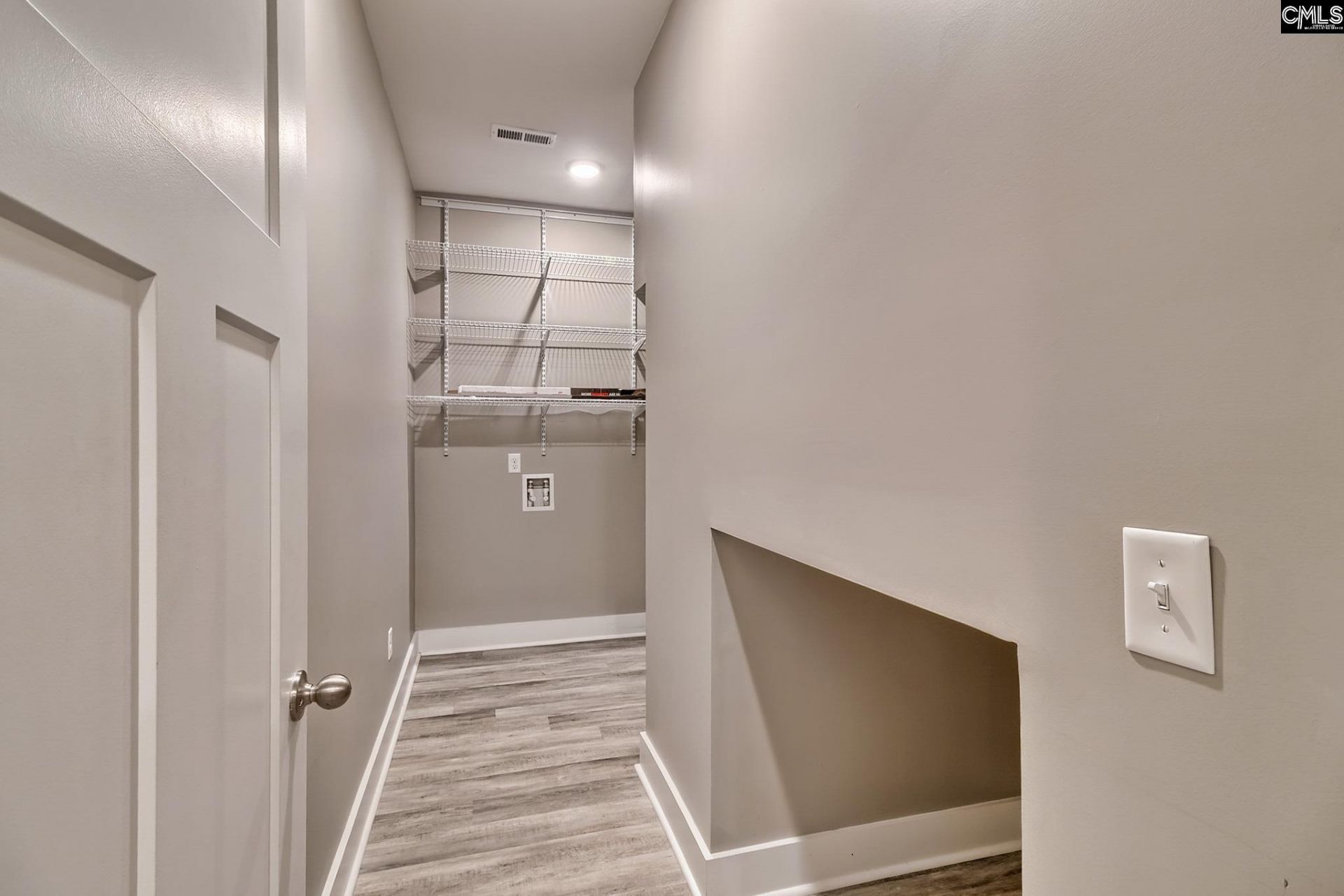 424 Lombard Way Photo 25