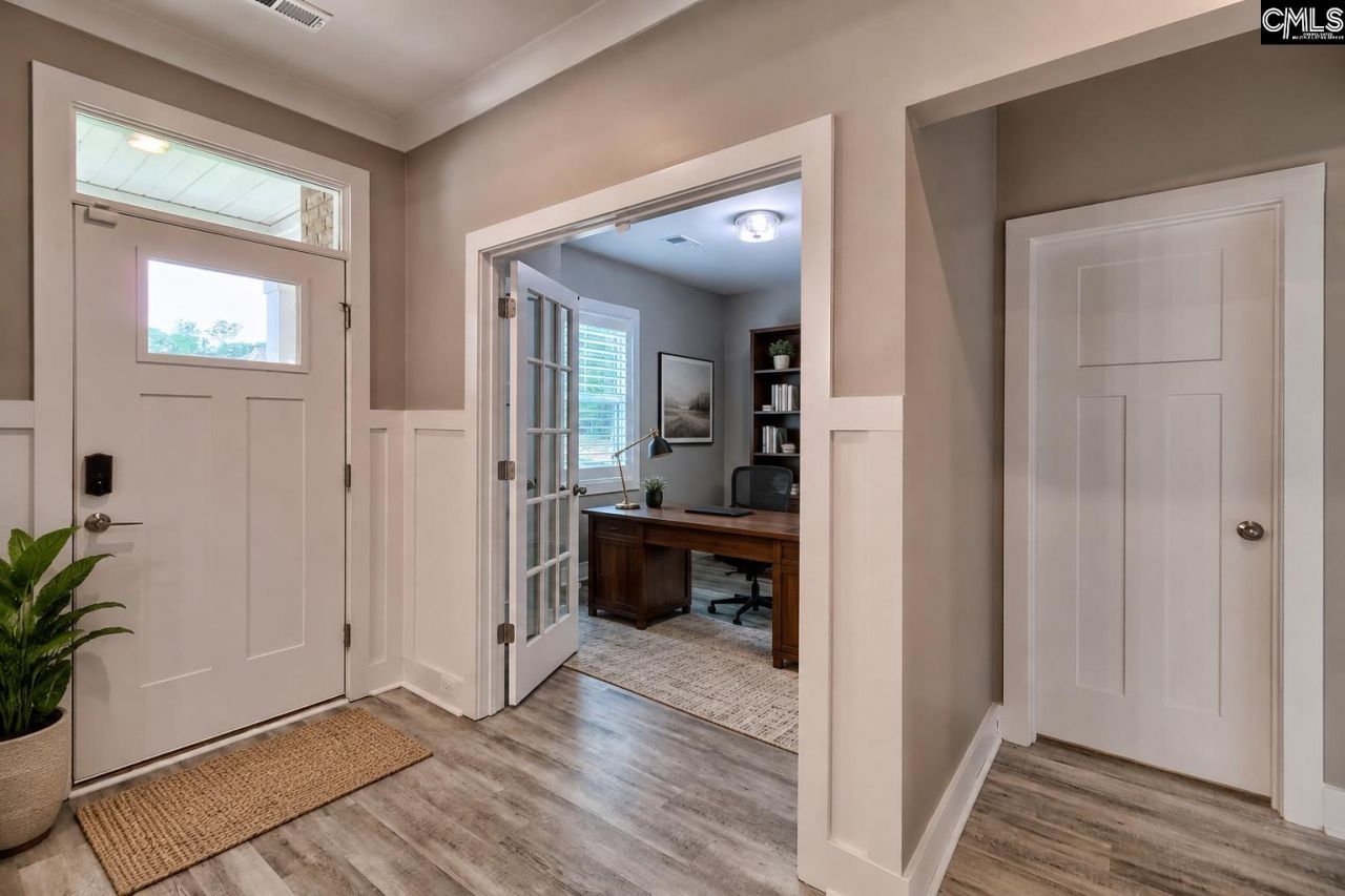 424 Lombard Way Photo 8