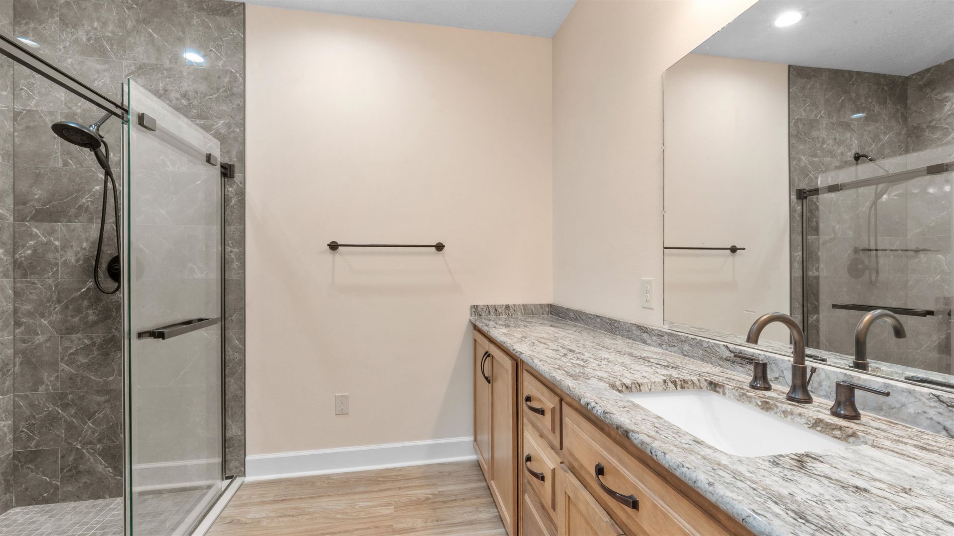 393 NW Willie Deas Rd. , Madison, FL 00000 Photo