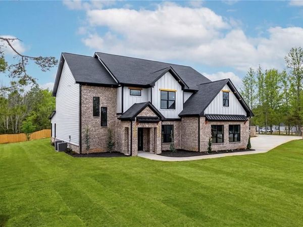 47 Mangum Lane , Pendergrass, GA 30567