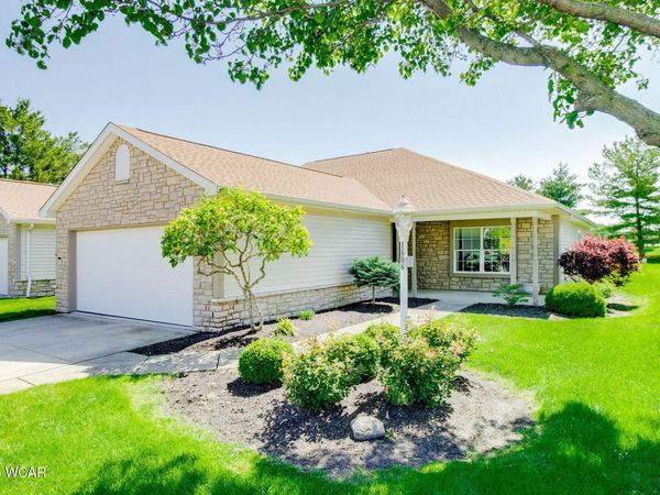 1606 Madison Place, Wapakoneta, OH 45895