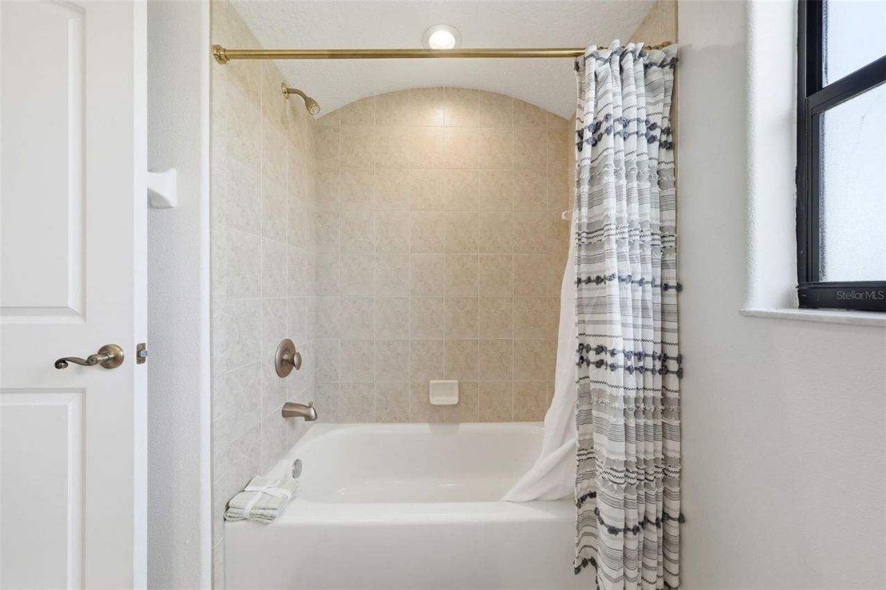 14433 Lake Yale Road, Umatilla, FL 32784 Photo