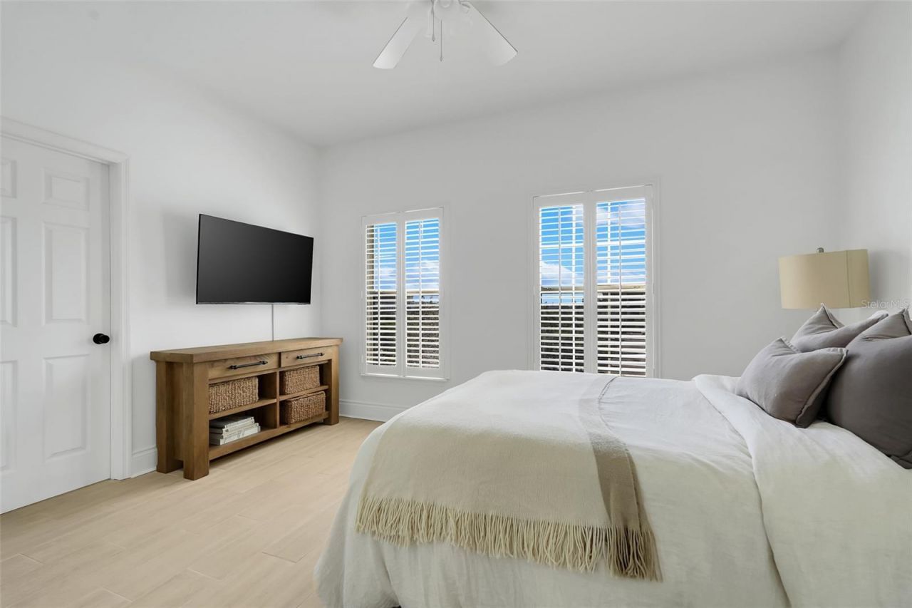 1631 Lakemont Avenue, Orlando, FL 32814 Photo