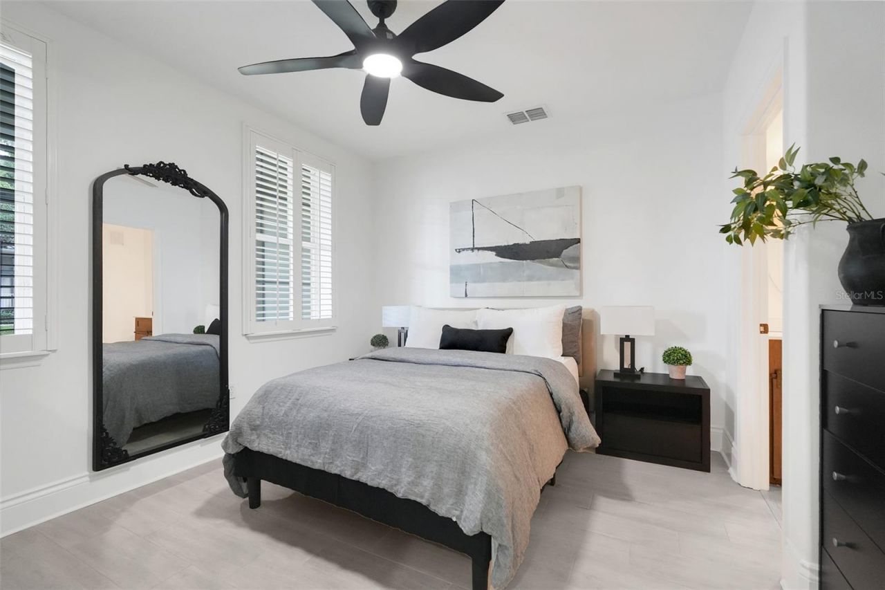 1631 Lakemont Avenue, Orlando, FL 32814 Photo