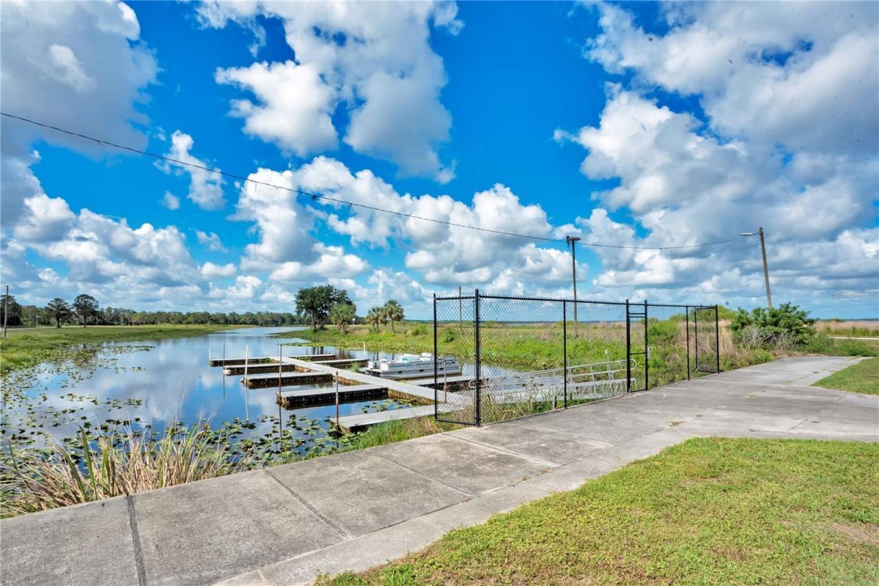 3450 Park Avenue, Indian Lake Estates, FL 33855 Photo