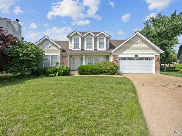 707 Saint Joseph Ridge Court, Unincorporated, MO 63129