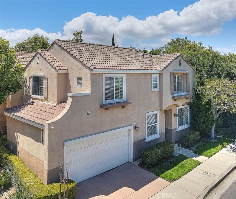 1845 Raymond Avenue, Signal Hill, CA 90755 Main Photo