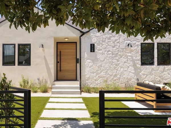 2739 Midvale Avenue, Los Angeles, CA 90064