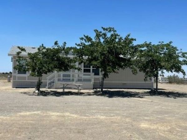 14626 Monte Vista, Phelan, CA 92371