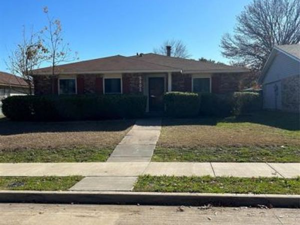 9102 Willowbrook Drive, Rowlett, TX 75088