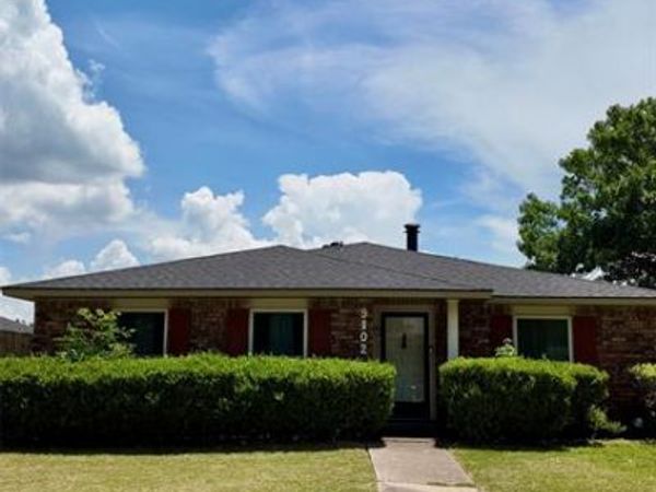 9102 Willowbrook Drive, Rowlett, TX 75088