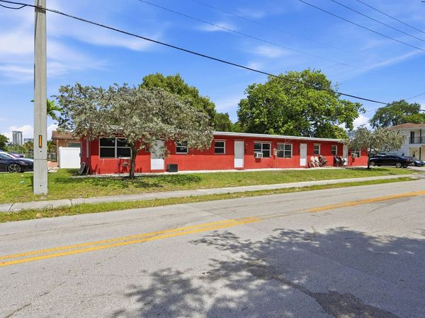 840 NW 3rd Street, Unit 1-4, Fort Lauderdale, FL 33311