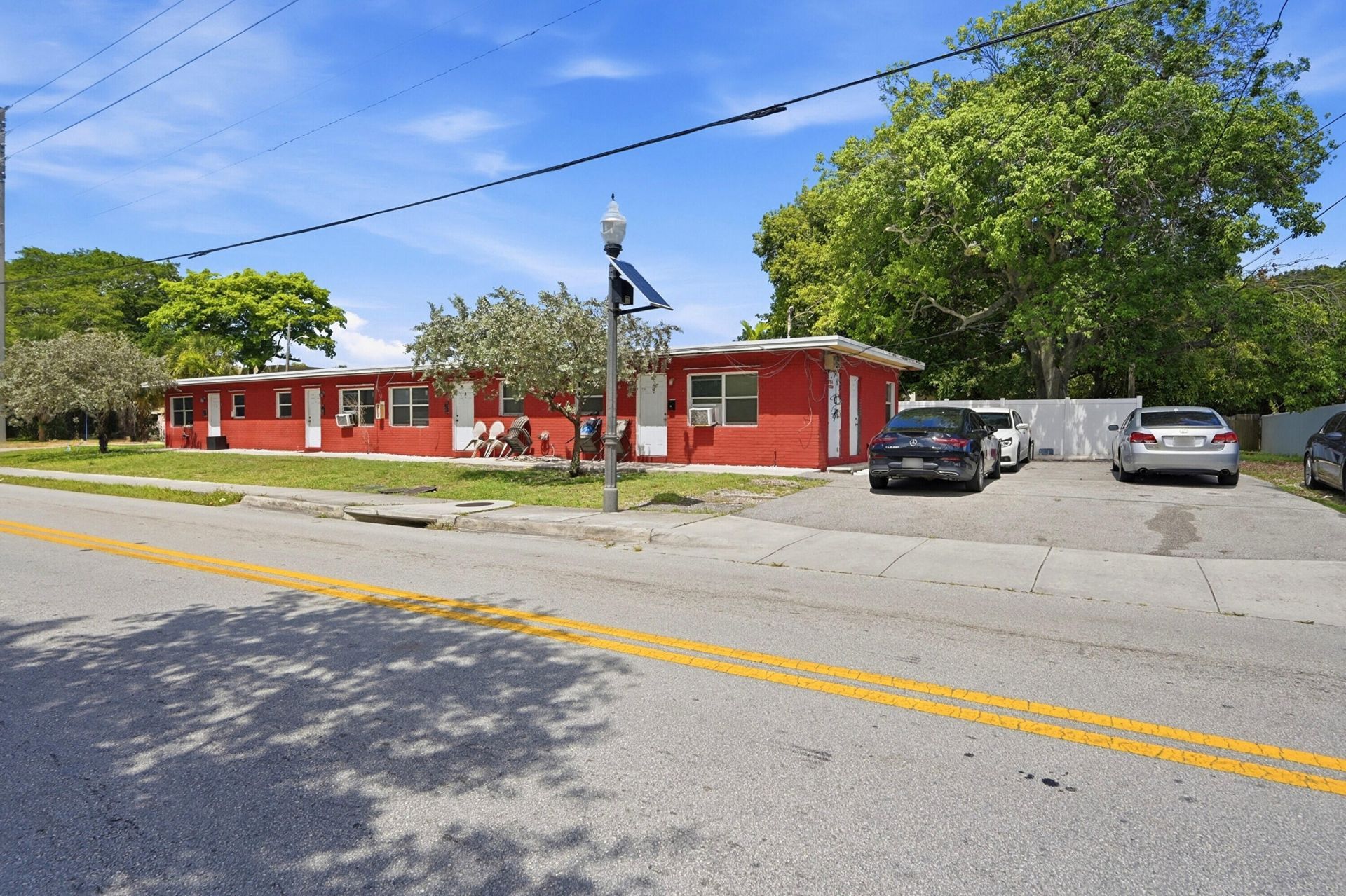 840 NW 3rd Street, Unit 1-4, Fort Lauderdale, FL 33311 Photo