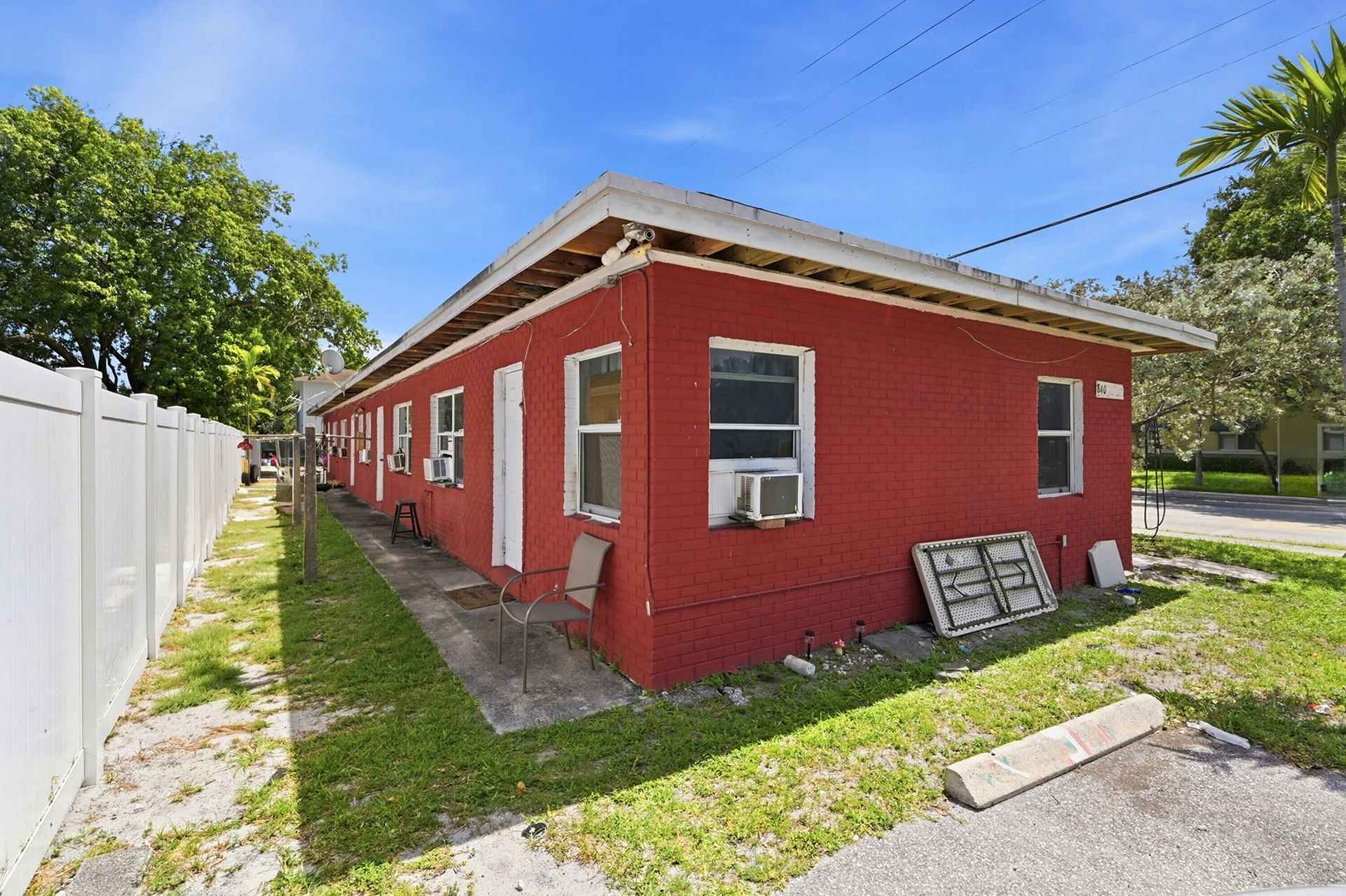 840 NW 3rd Street, Unit 1-4, Fort Lauderdale, FL 33311 Photo