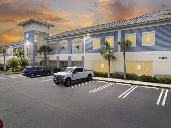 540 NW University Boulevard, Unit 206, Port St. Lucie, FL 00000