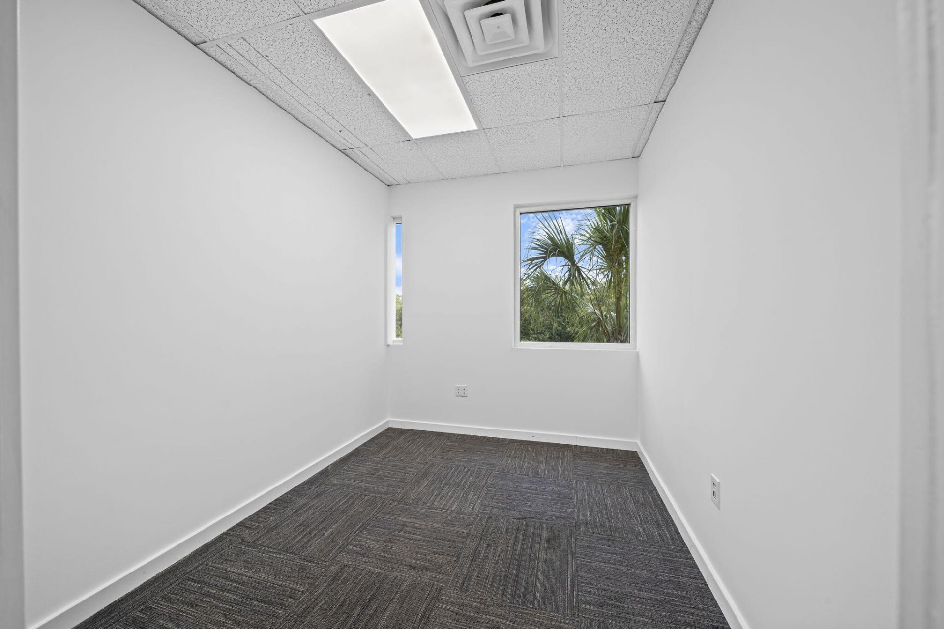 540 NW University Boulevard, Unit 206, Port St. Lucie, FL 00000 Photo