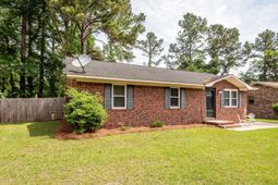 111 Fripp Lane photo 4