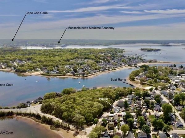 50 Highland Ave, Wareham, MA 02558