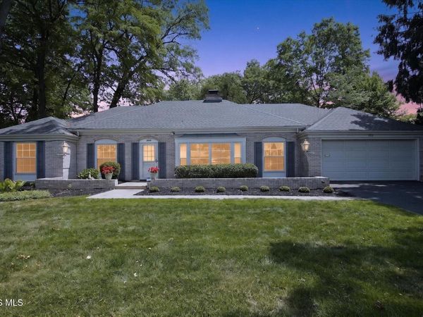 3860 Surrey Road, Toledo, OH 43615