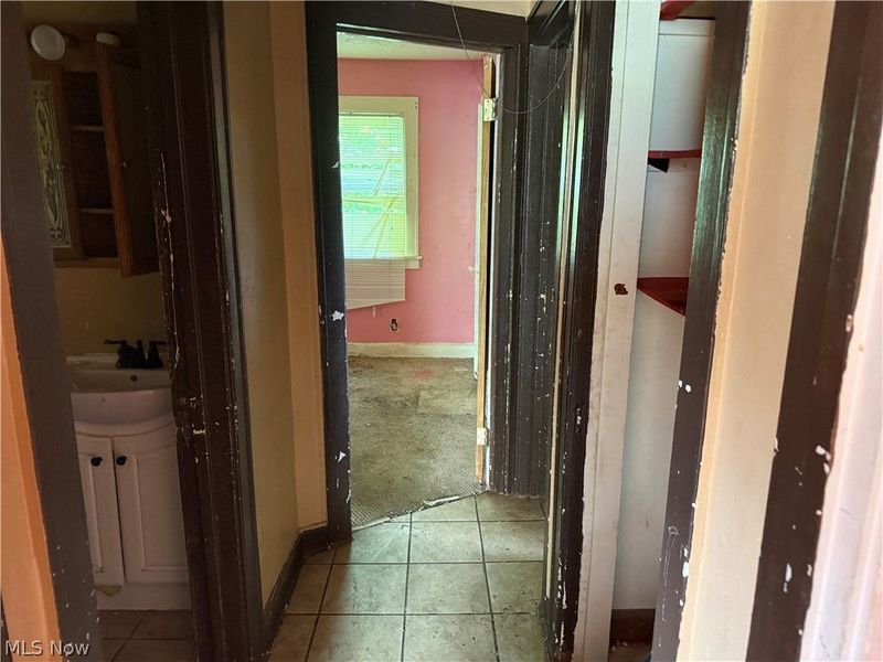 3684 E 105th Street, Cleveland, OH 44105 Photo 5
