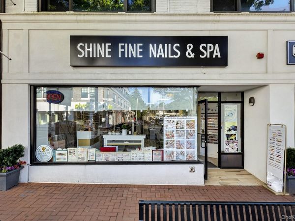 357 New York Ave , Huntington, NY 11743