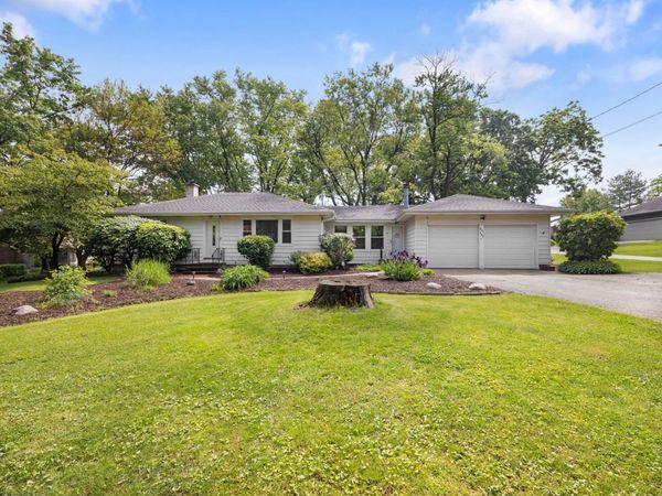 4N285 Lafox Road , St. Charles, IL 60175