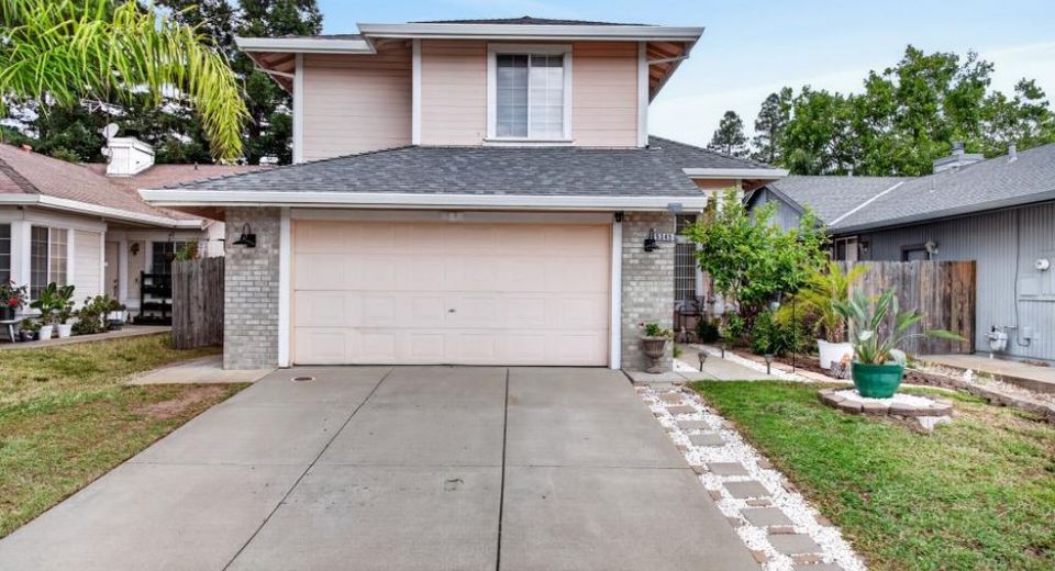 5345 Blue Sapphire Ct, Elk Grove, CA 95758 Photo