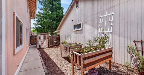 5345 Blue Sapphire Ct, Elk Grove, CA 95758 Photo