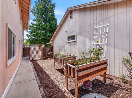 5345 Blue Sapphire Ct, Elk Grove, CA 95758 Photo