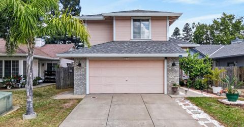 5345 Blue Sapphire Ct, Elk Grove, CA 95758 Photo