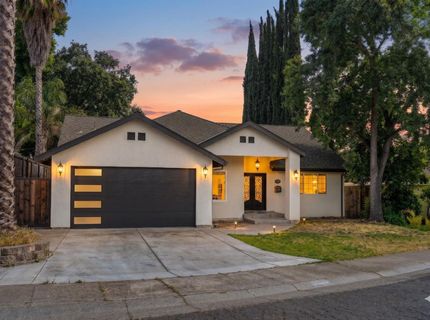 5049 Holyoke Way, Sacramento, CA 95841 Photo