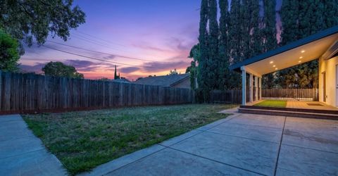 5049 Holyoke Way, Sacramento, CA 95841 Photo