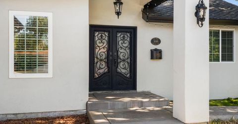 5049 Holyoke Way, Sacramento, CA 95841 Photo