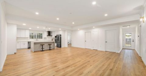 5049 Holyoke Way, Sacramento, CA 95841 Photo