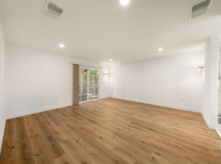 5049 Holyoke Way, Sacramento, CA 95841 Photo