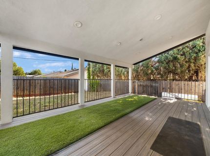 5049 Holyoke Way, Sacramento, CA 95841 Photo