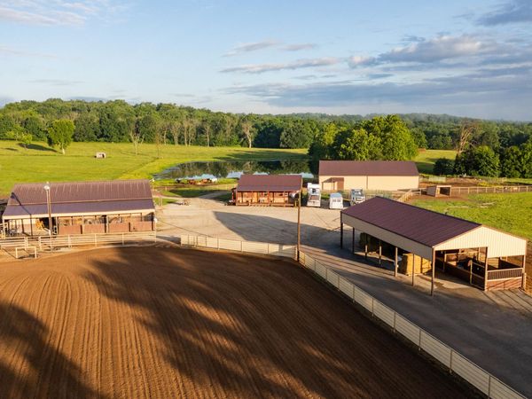 4373 S 165th Road , Bolivar, MO 65613