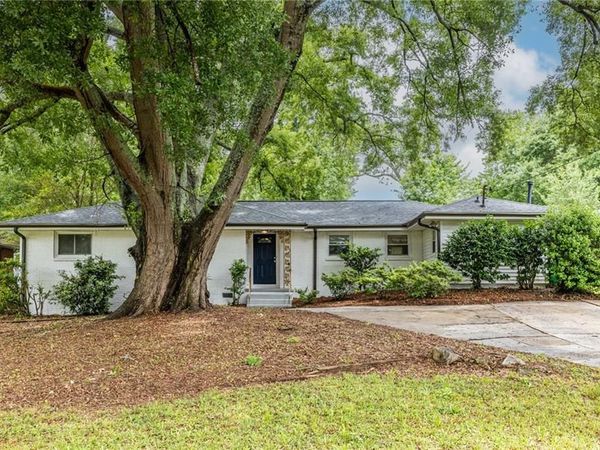 3276 Bobbie Lane , Decatur, GA 30032