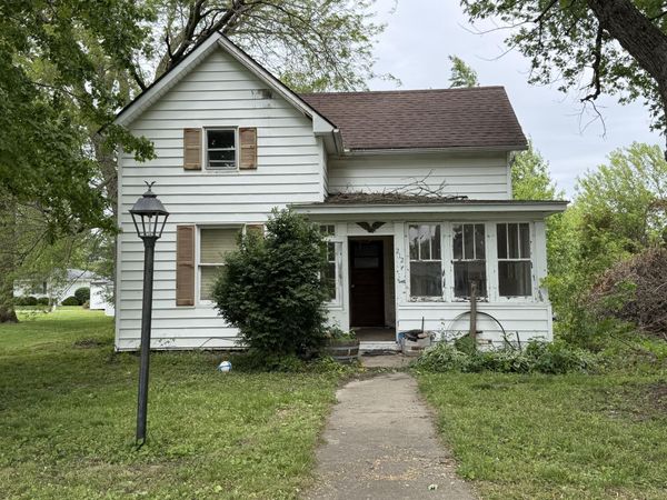 212 E Howard Street, Brook, IN 47922