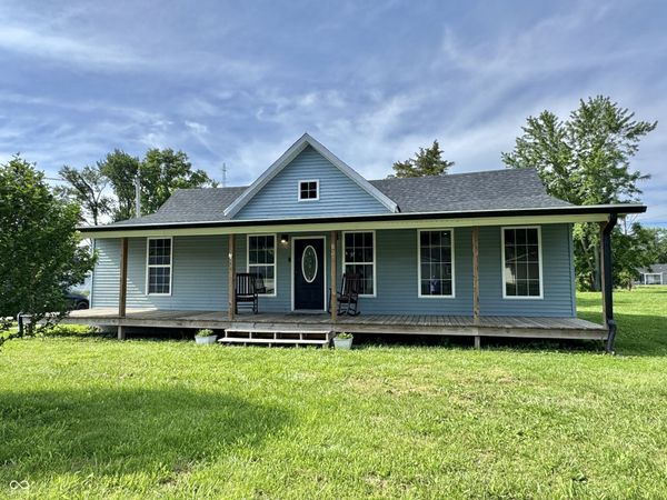 803 N Mary Patton Drive , Brazil, IN 47834