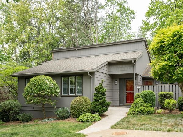 434 Crowfields Drive , Asheville, NC 28803