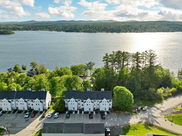 41 Evergreen Drive, Unit 5, Laconia, NH 03226