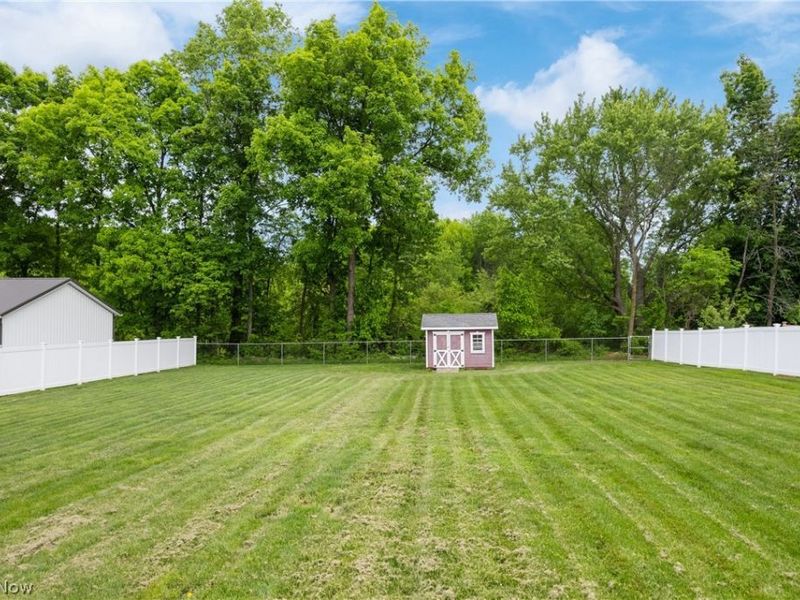 3097 Brumbaugh Street NW, Uniontown, OH 44720 Photo 33