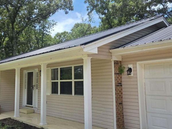 394 Oakgrove Road, Selmer, TN 38375