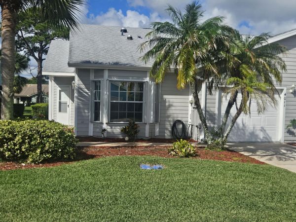 4011 Gator Trace Road, Fort Pierce, FL 34982