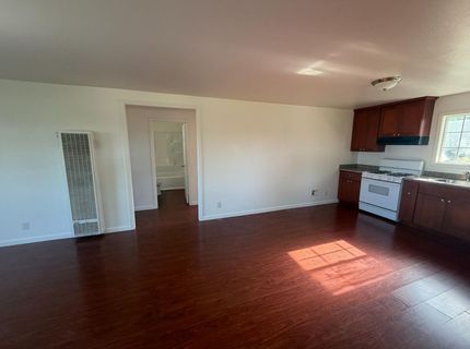 966 Myrna Ave, Olivehurst, CA 95961 Photo